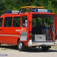 mzf122.jpg