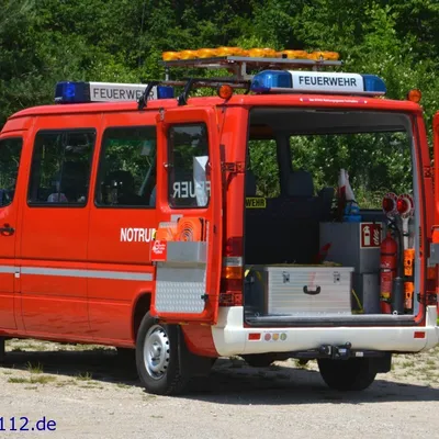 mzf122.jpg