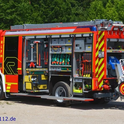 lf1221.jpg